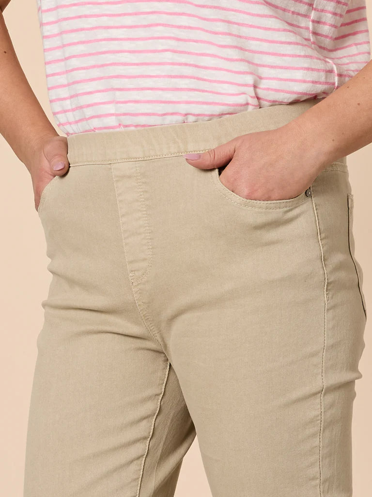 Chicago Jean — alternate view 3 of 5 | Sonella