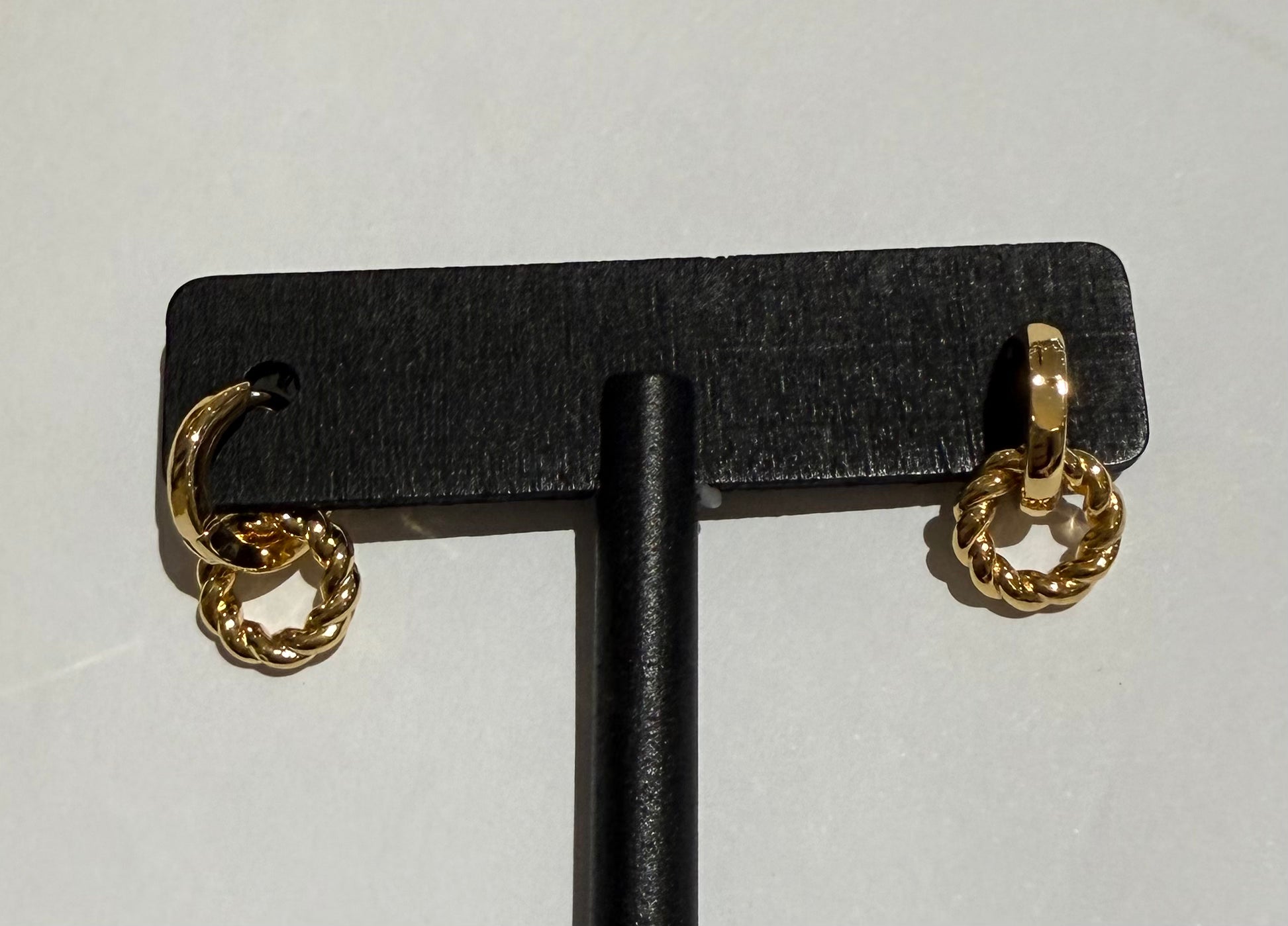 Mini Chain Earrings — Fine gold chain earrings, lightweight and waterproof | Sonella
