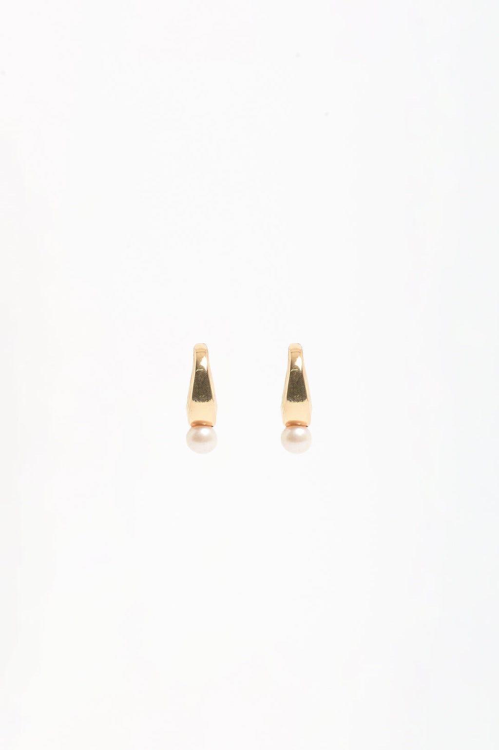 Pearl Drop Curved Front Half Hoop Earrings in gold with cream pearl – close-up of pearl drop detail, nickel free | Sonella